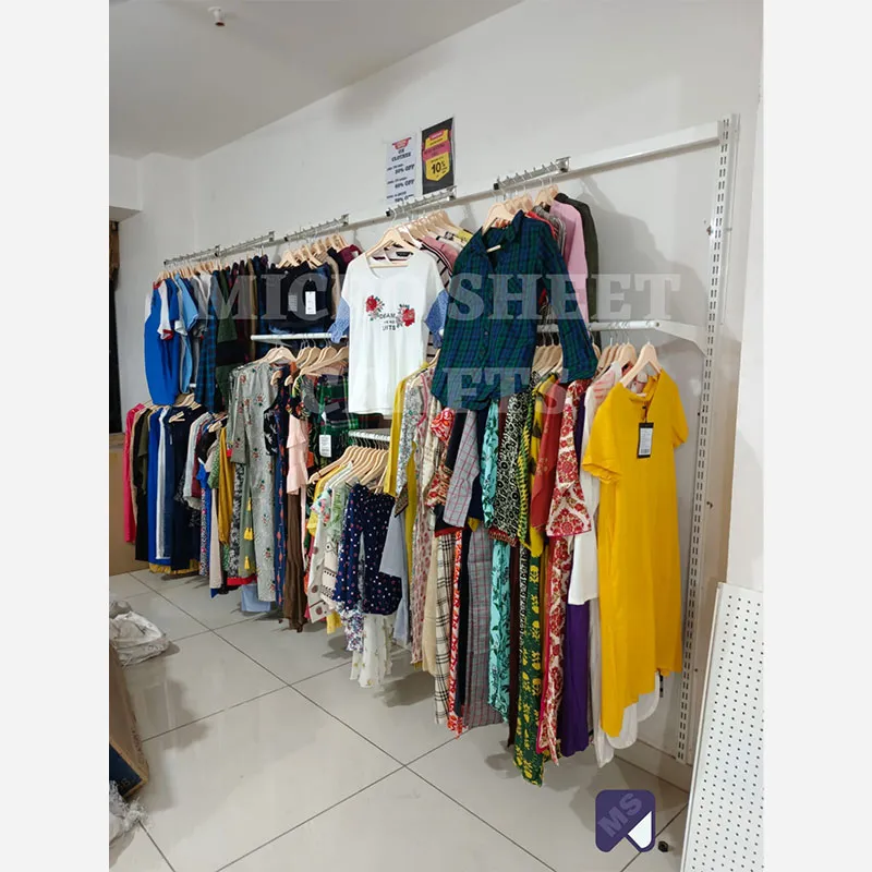 MS Clothes Display Rack In Delhi