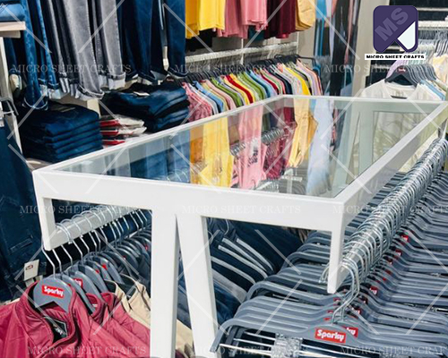 Retail Garment Stand